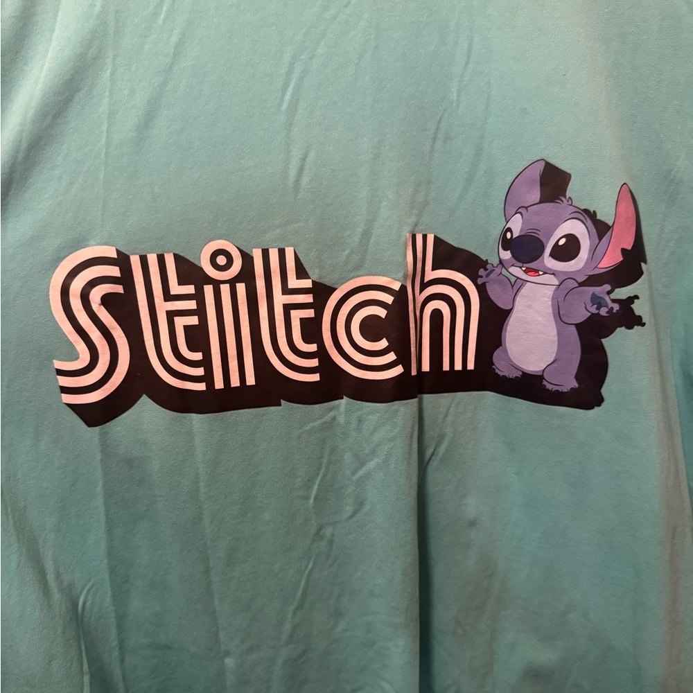 Women’s 2XL Disney Stitch Short Sleeve Shirt